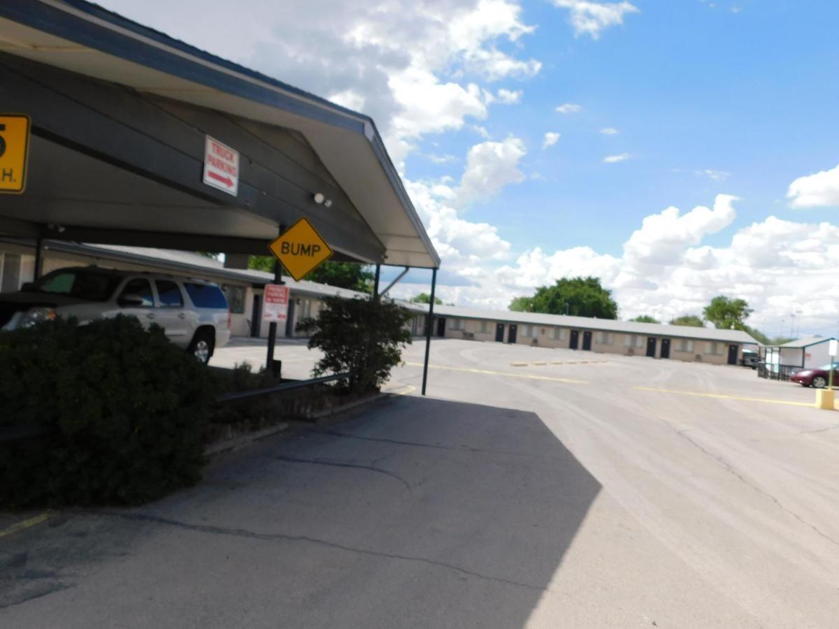 Royal Host Motel ラスクルーセス エクステリア 写真