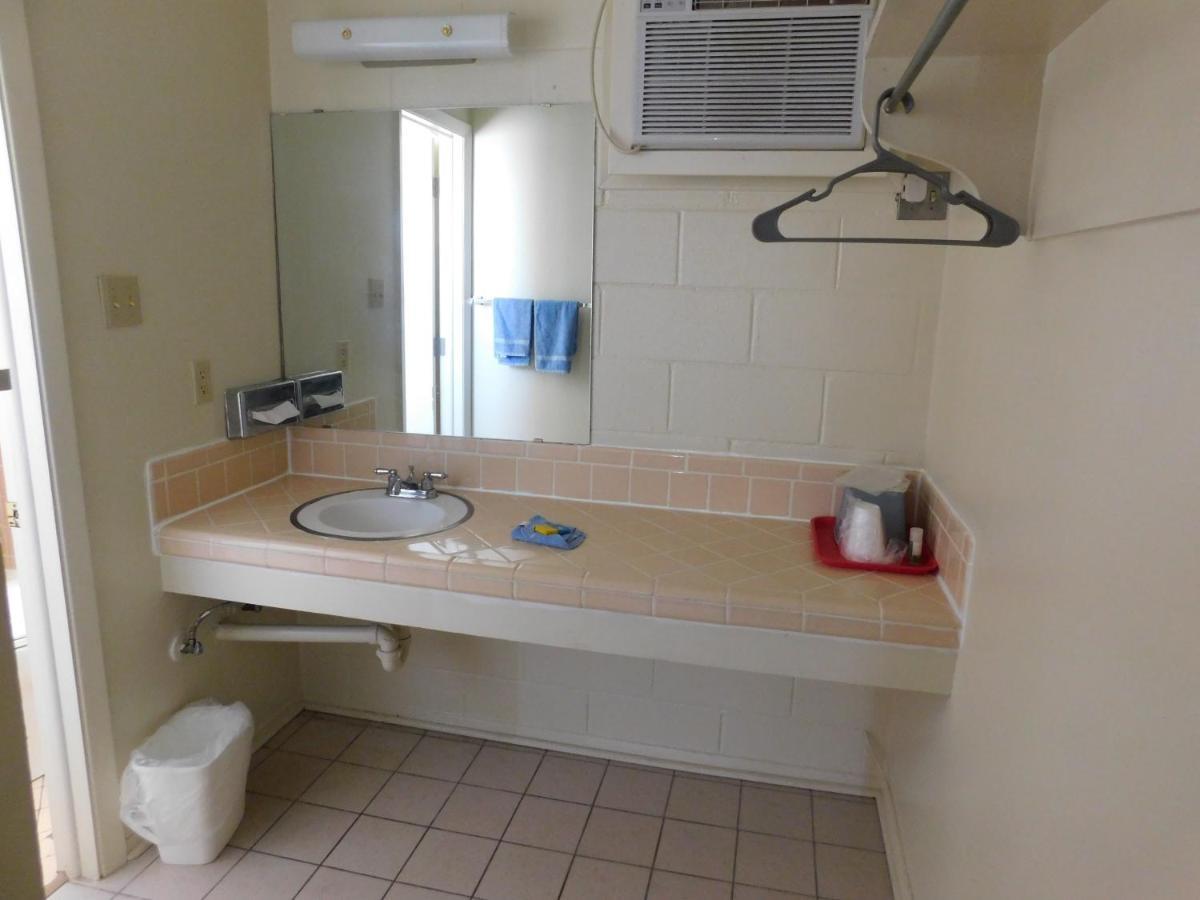 Royal Host Motel ラスクルーセス エクステリア 写真