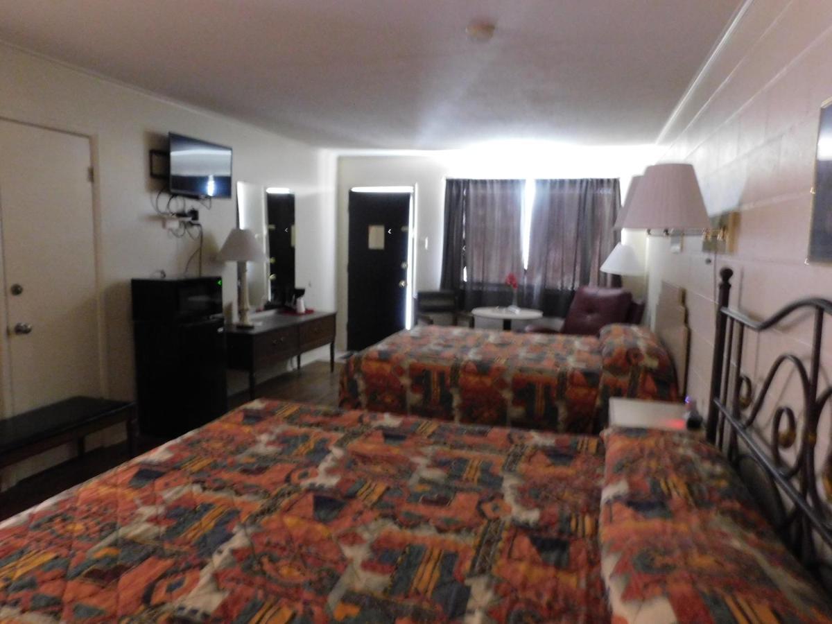 Royal Host Motel ラスクルーセス エクステリア 写真