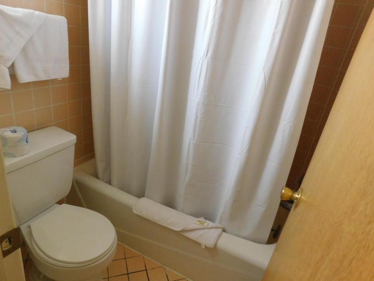 Royal Host Motel ラスクルーセス エクステリア 写真