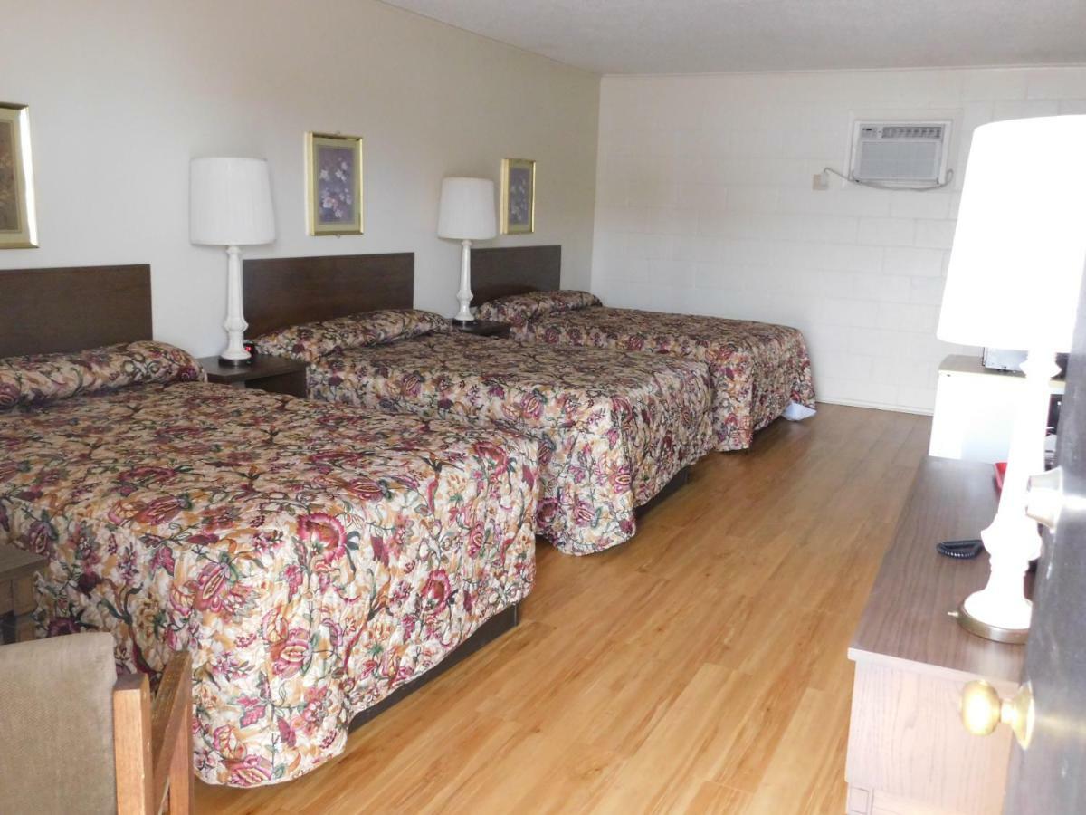 Royal Host Motel ラスクルーセス エクステリア 写真